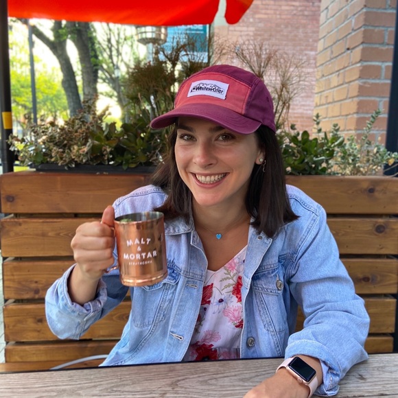 Meet your Posher, Sarah - Picture 1 of 1